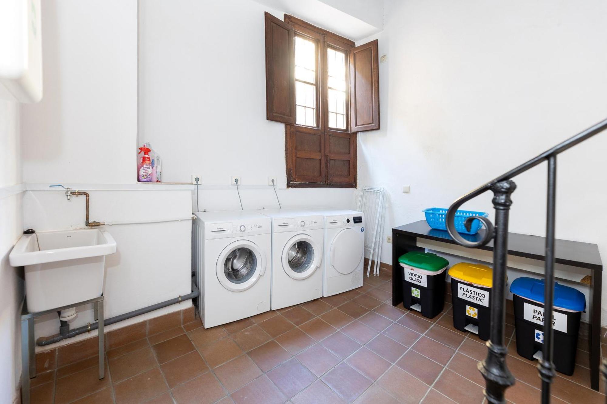 Apartamentos En Pleno Centro, Aljibe Rodrigo Del Campo 1A Granada Exteriör bild